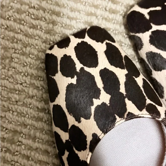 Zara Black and Cream Animal Print Flats - Picture 5 of 5